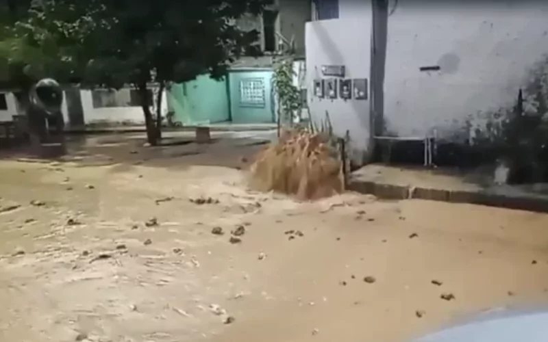 adutora - Águas de Manaus