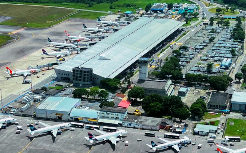 aeroporto homem